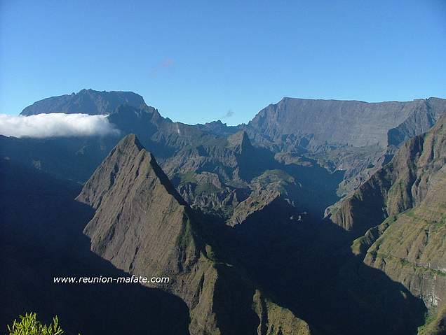 Mafate - Prise de vue depuis Dos d'âne. Mafate vue depuis Dos d'âne.