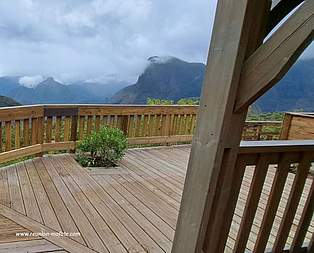 Terrasse du Gîte le Bon'air - Roche Plate - Mafate
